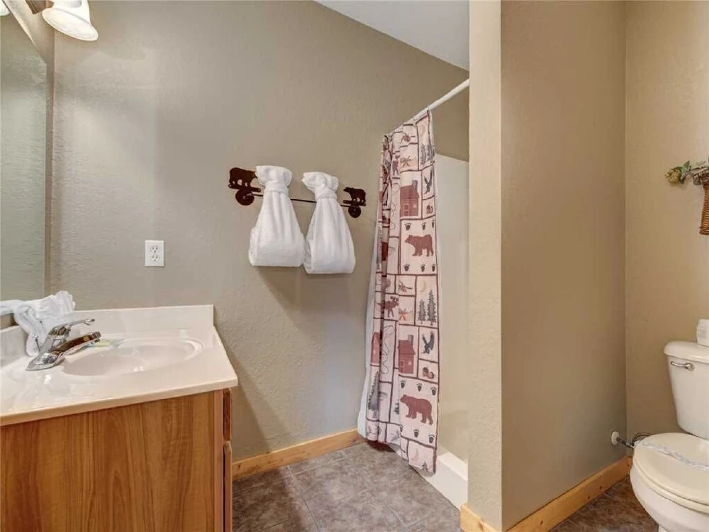 Destinys Heavenly View - Five Bedroom Cabin