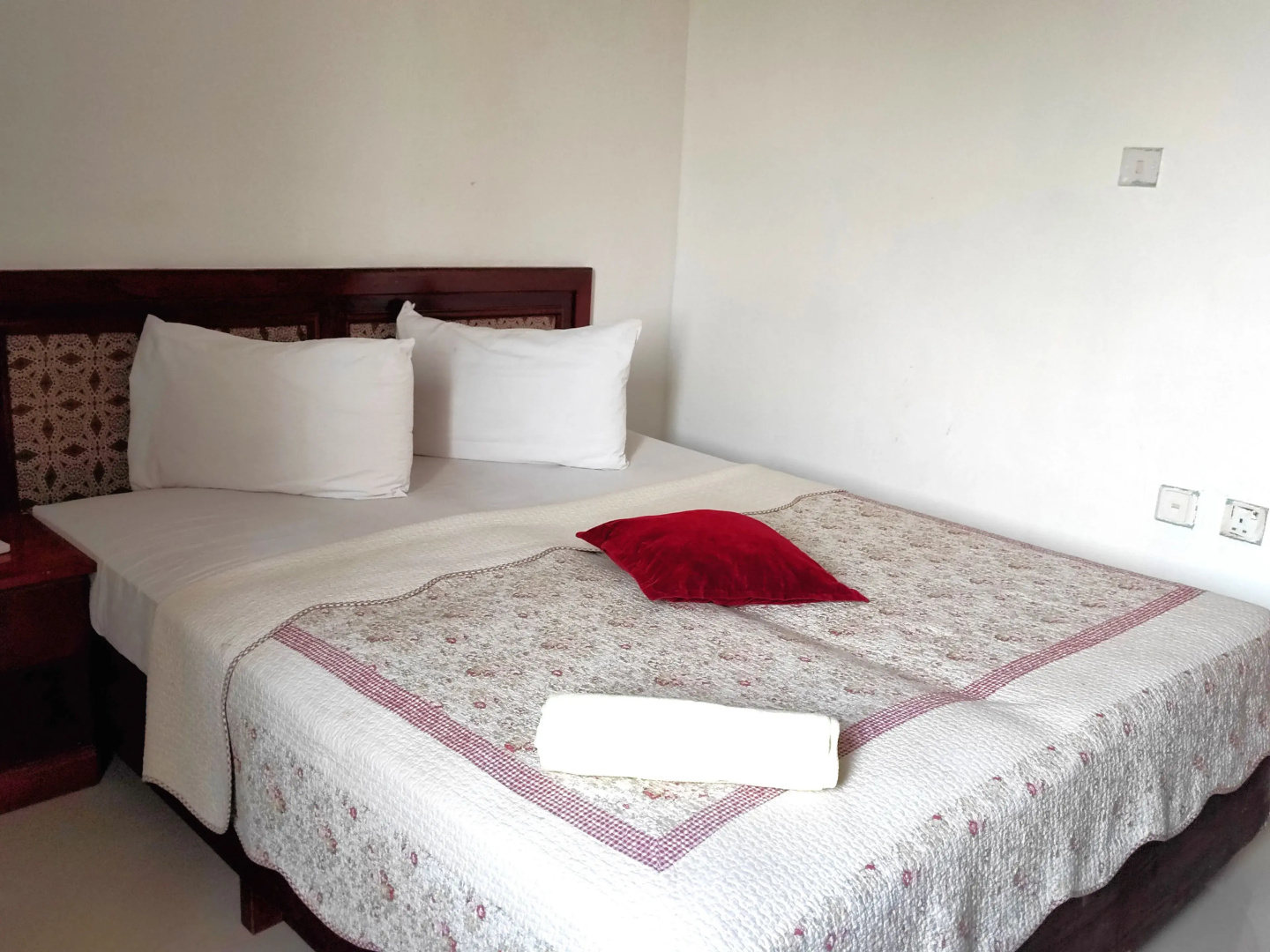 Ellisa Hospitality and Hotel