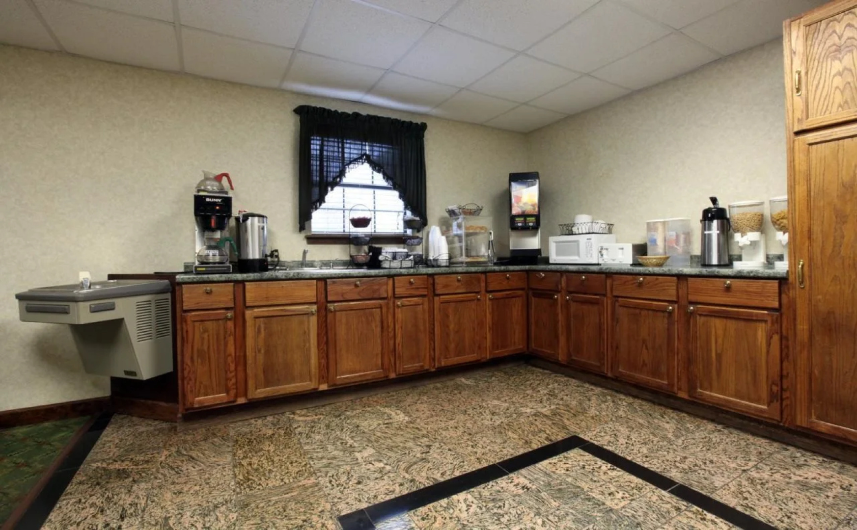 Diamond Inn