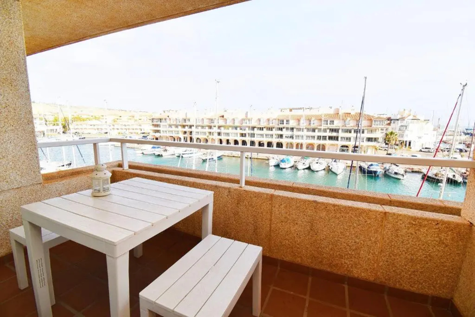 Expoholidays - Apartamentos Puerto Almerimar