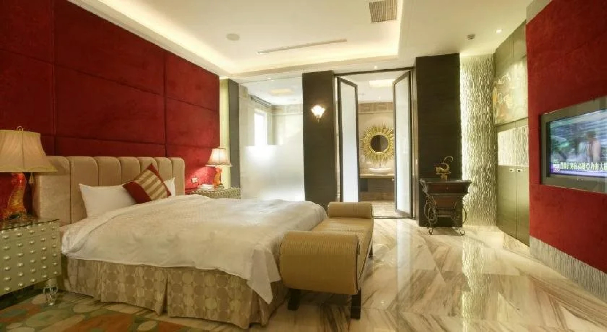 Royal Garden Business Motel - Huwei
