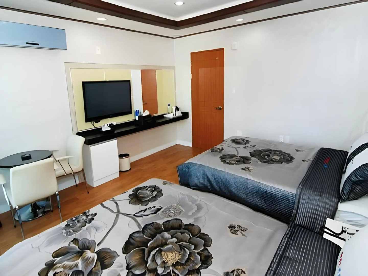 Gyeongpo Emerald Beach Hotel