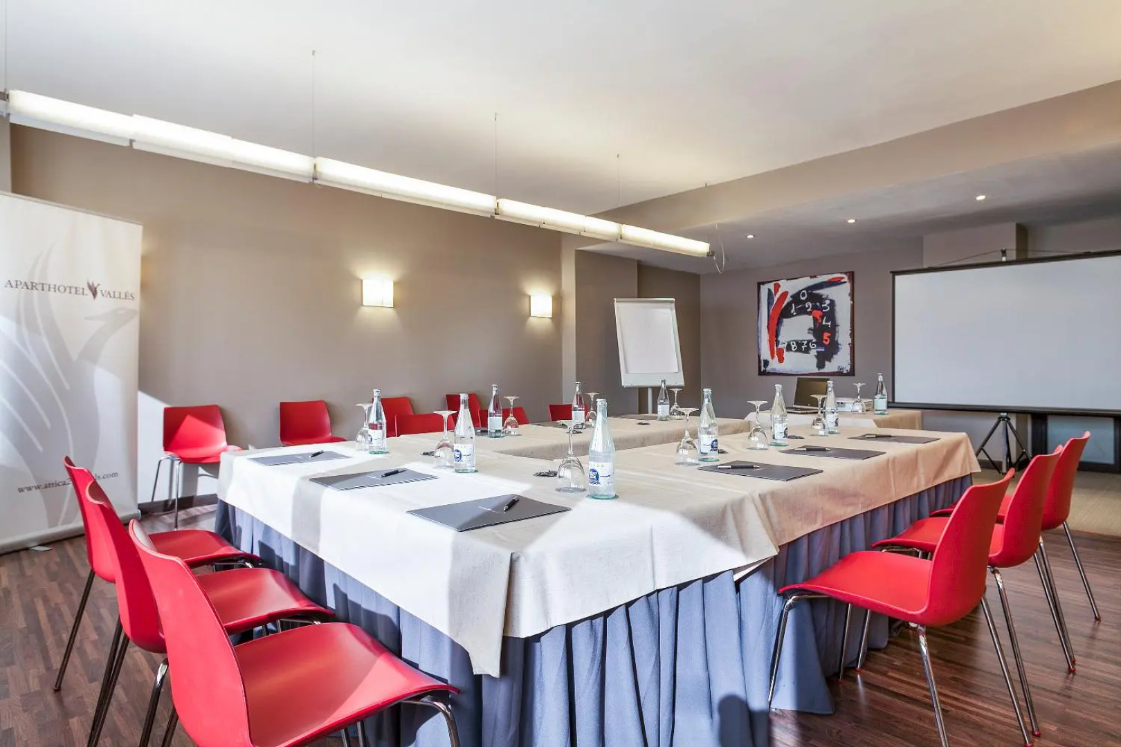 Aparthotel Attica21 Vallés