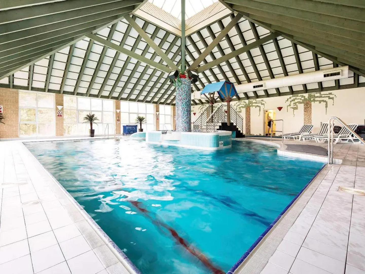 Mercure Leeds Parkway Hotel