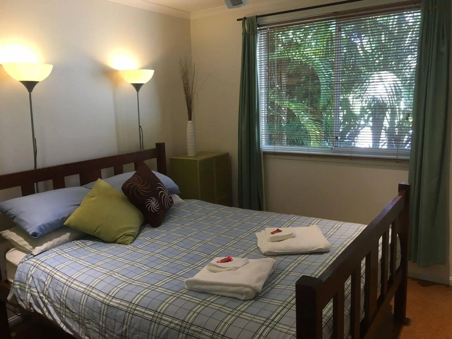 Safety Beach Ocean Bungalows