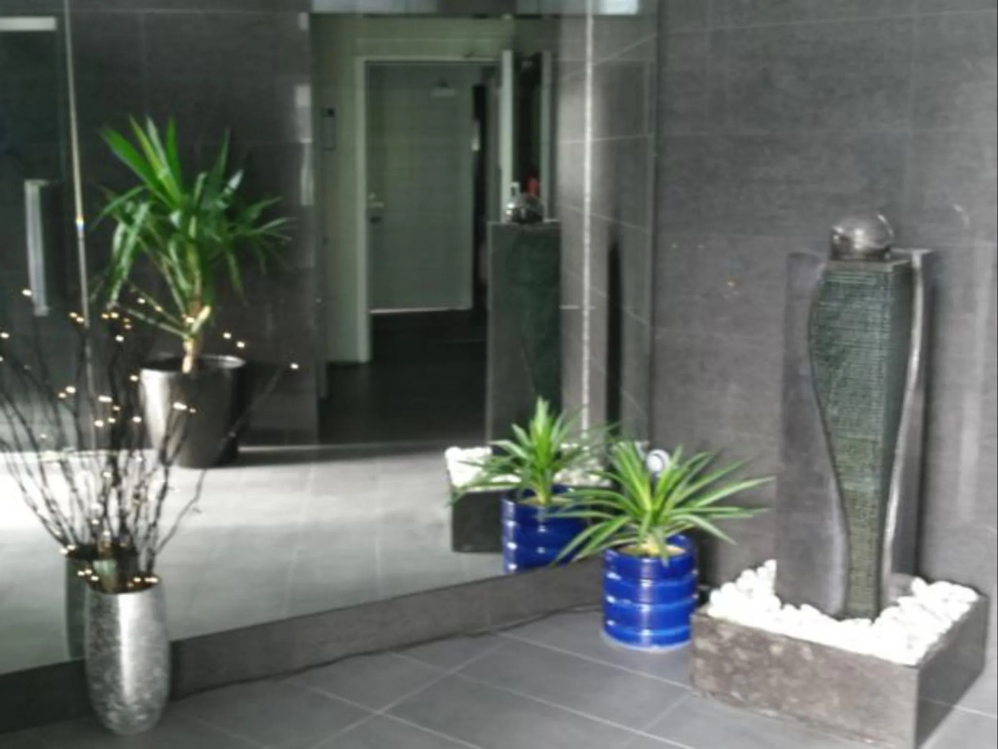 Sumner Re Treat Luxury Apartments