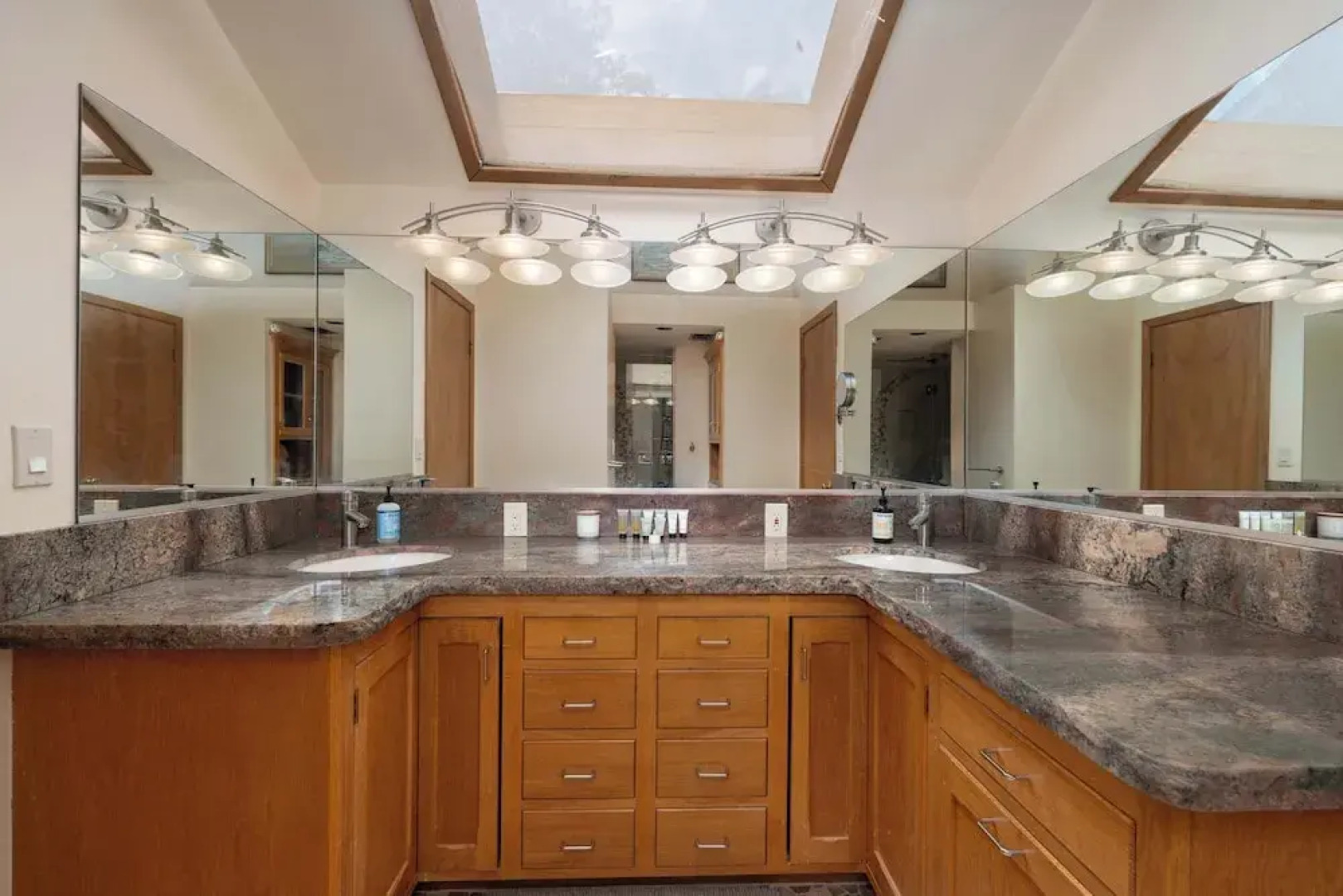 Happy Days Retreat With Private Pool!