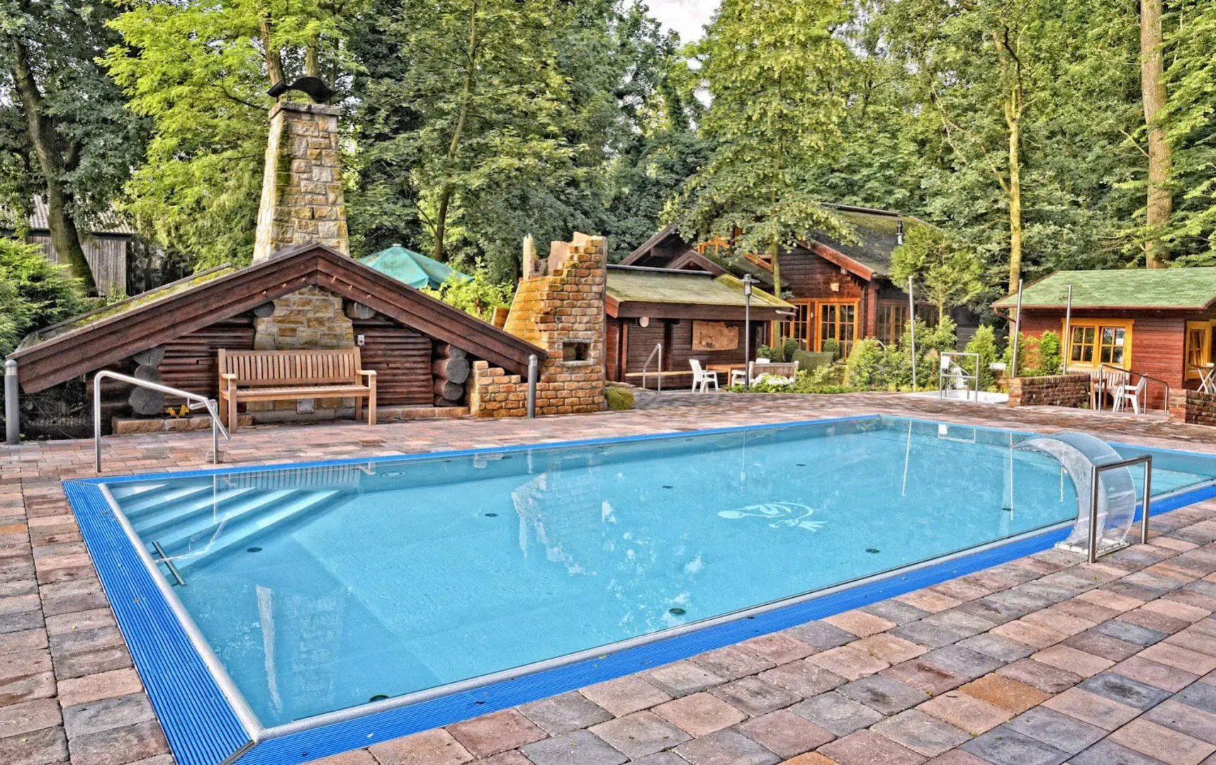 Waldhotel Tannenhäuschen