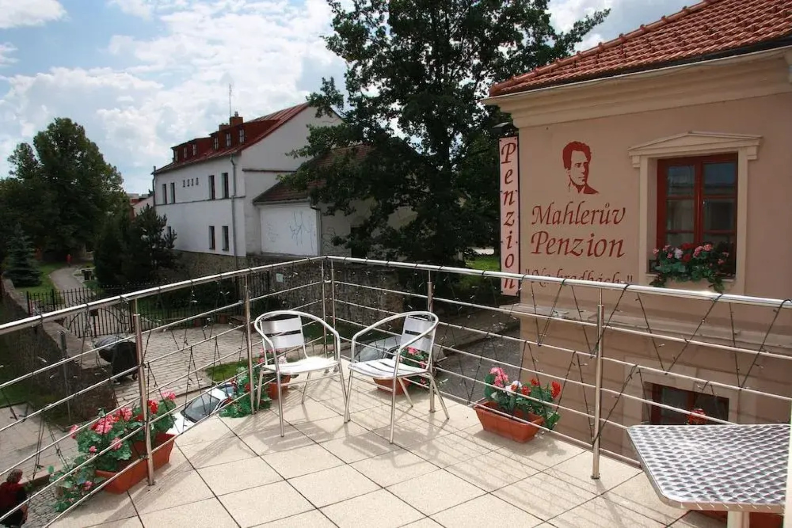 Mahleruv Penzion Na Hradbách