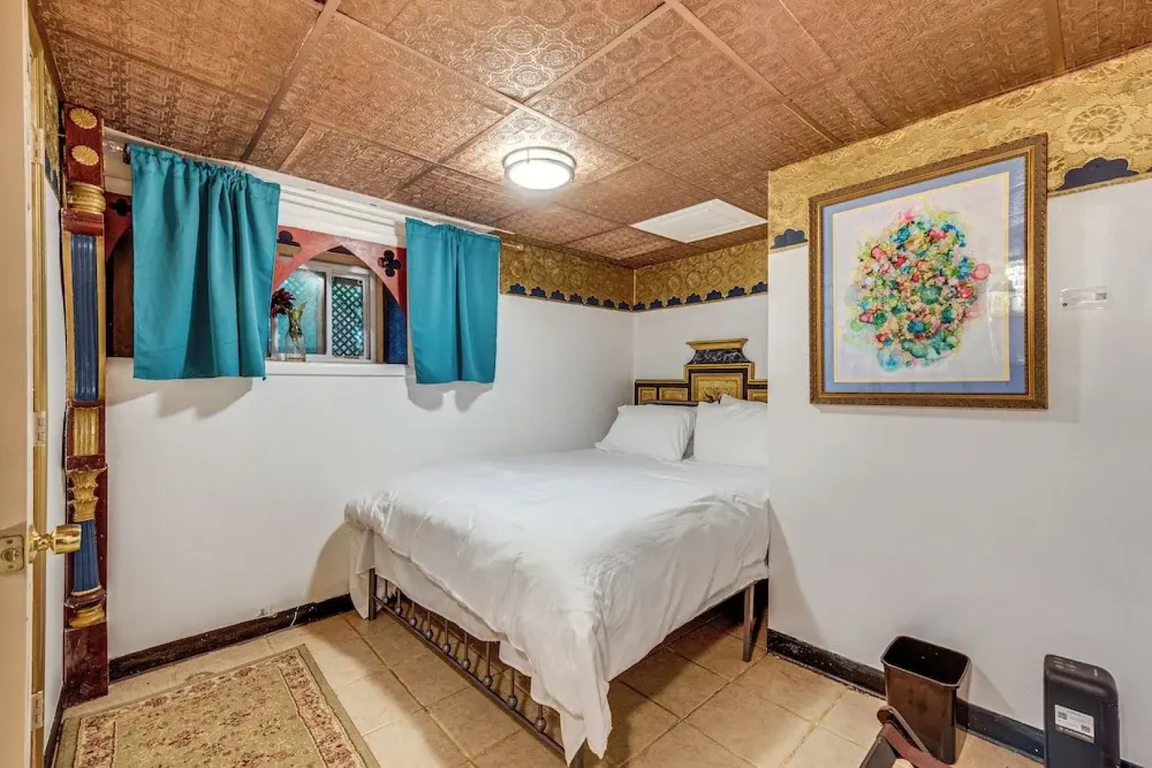 Near Downtown Scranton: Getaway w/ Patio