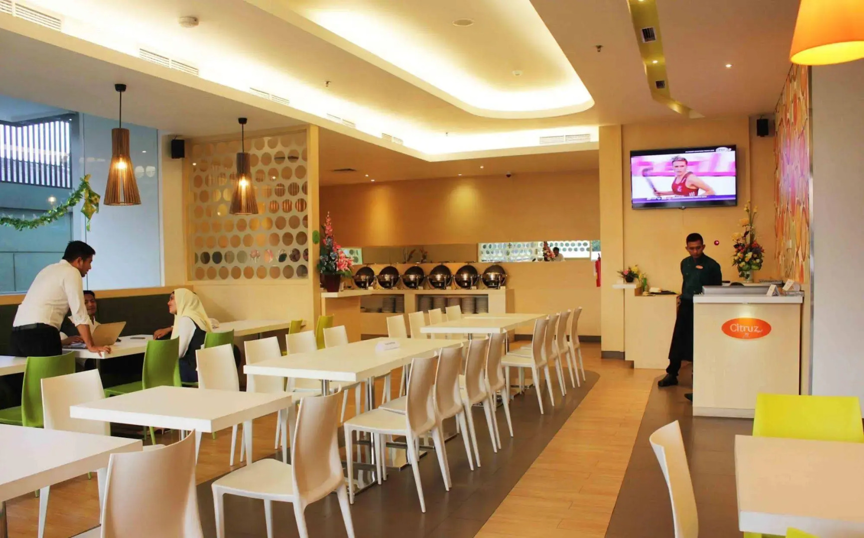 Zest Jemursari by Swiss-Belhotel International