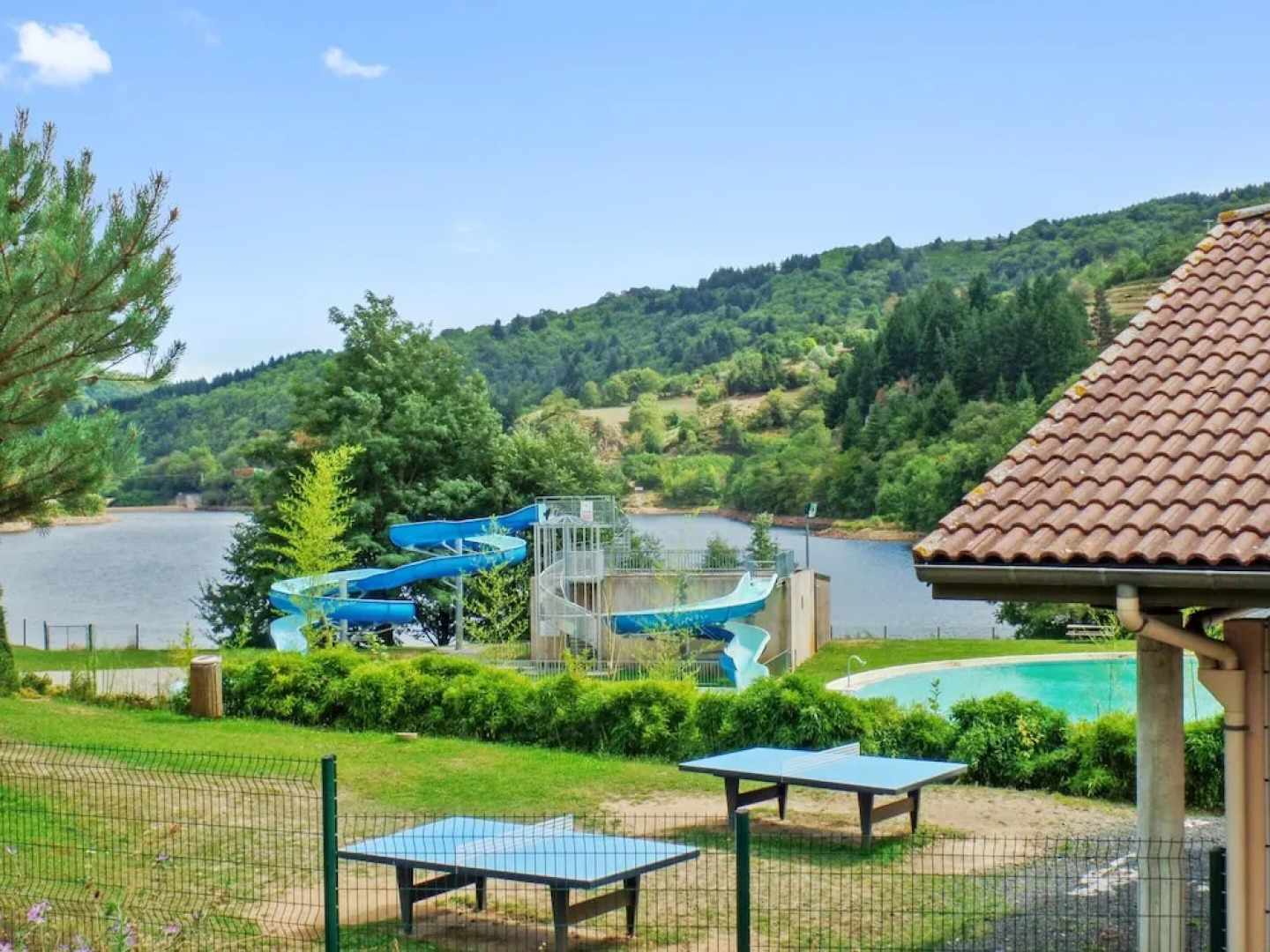 House With 2 Bedrooms in Saint-basile, With Wonderful Mountain View an