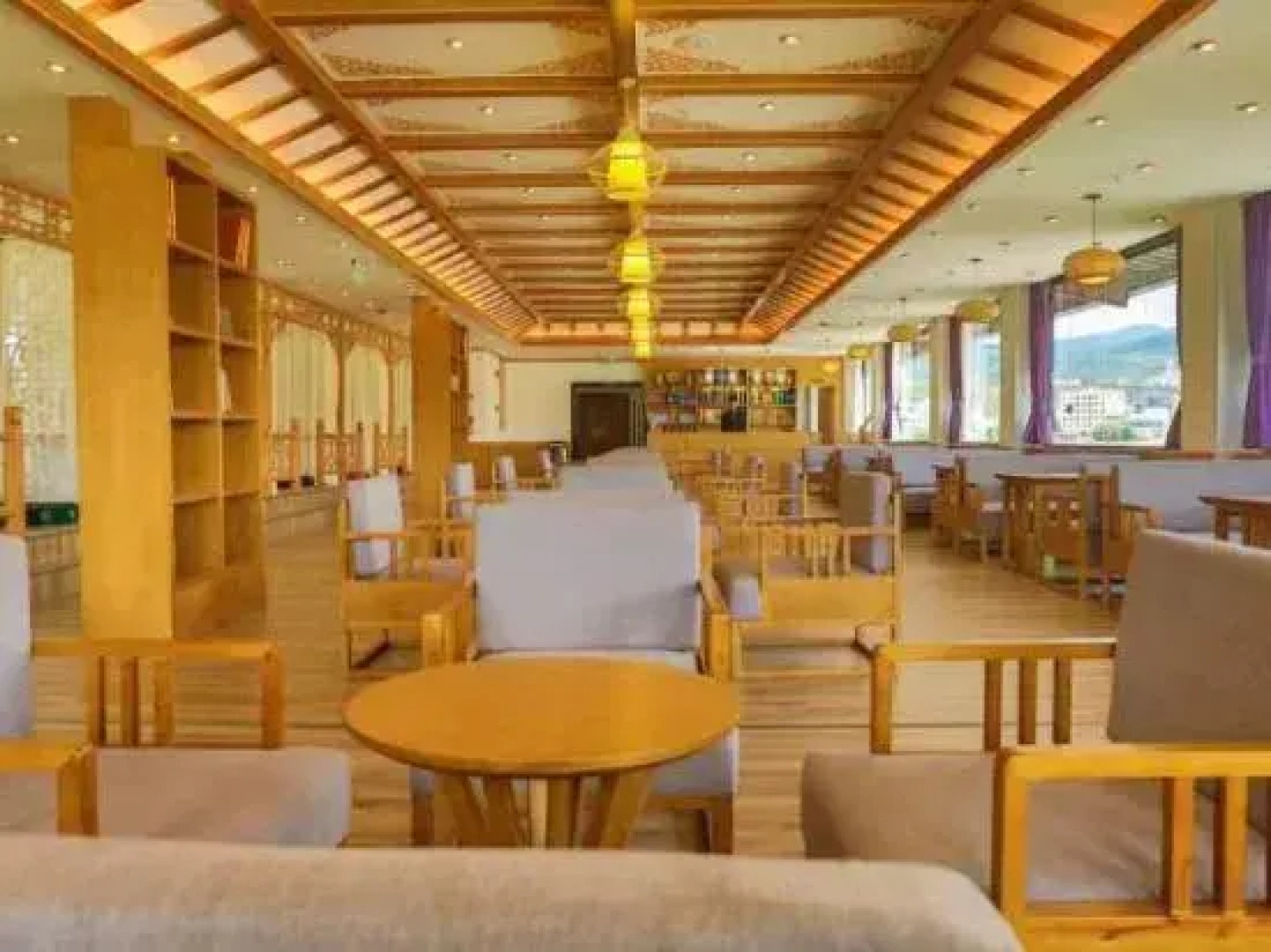 Shangri La Spa Hotel