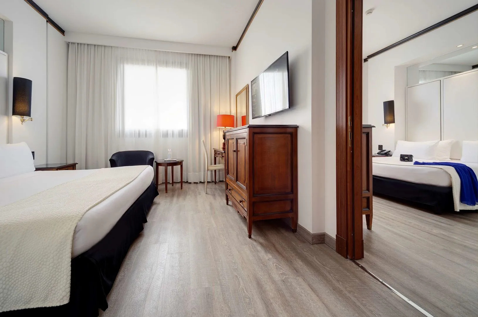 Отель Melia Milano