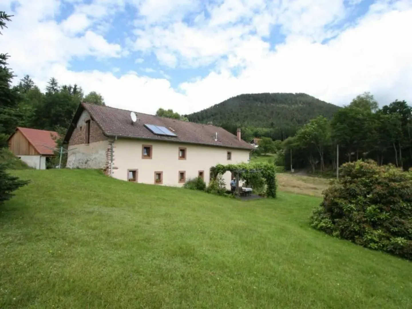 Gîte Taintrux, 5 pièces, 10 personnes - FR-1-589-232