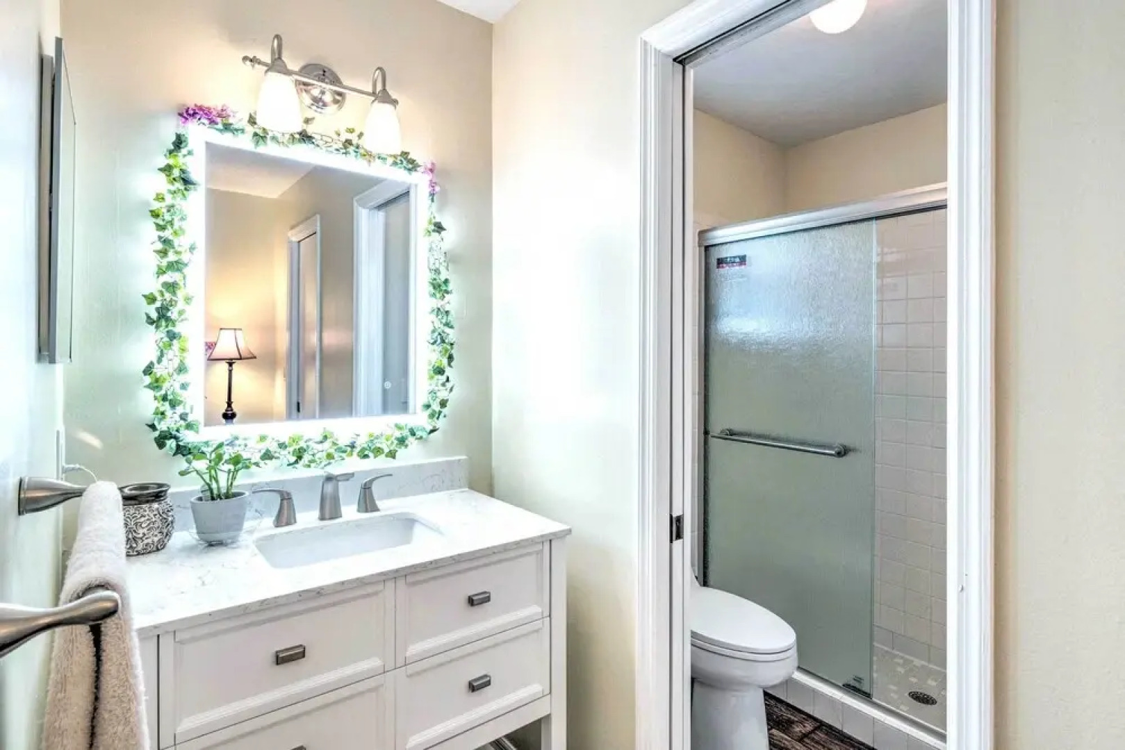 North Port Garden Home: Florida Room, Lanai!