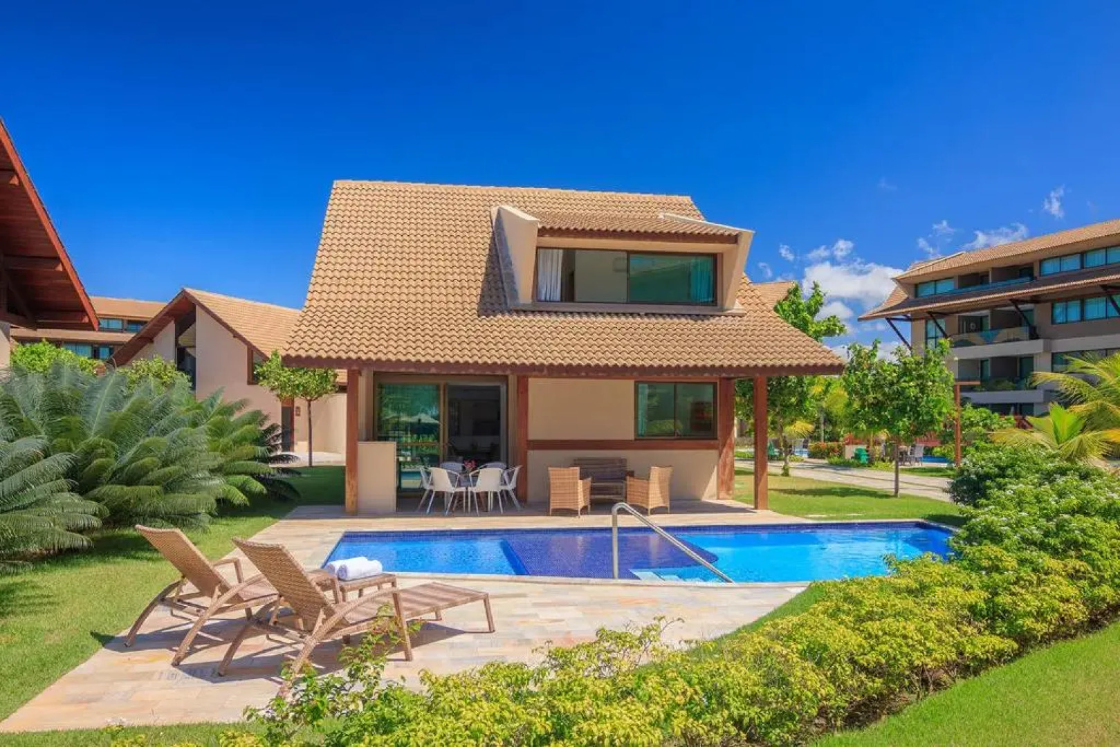 Flat 2 Quartos Em Muro Alto - Nui Supreme