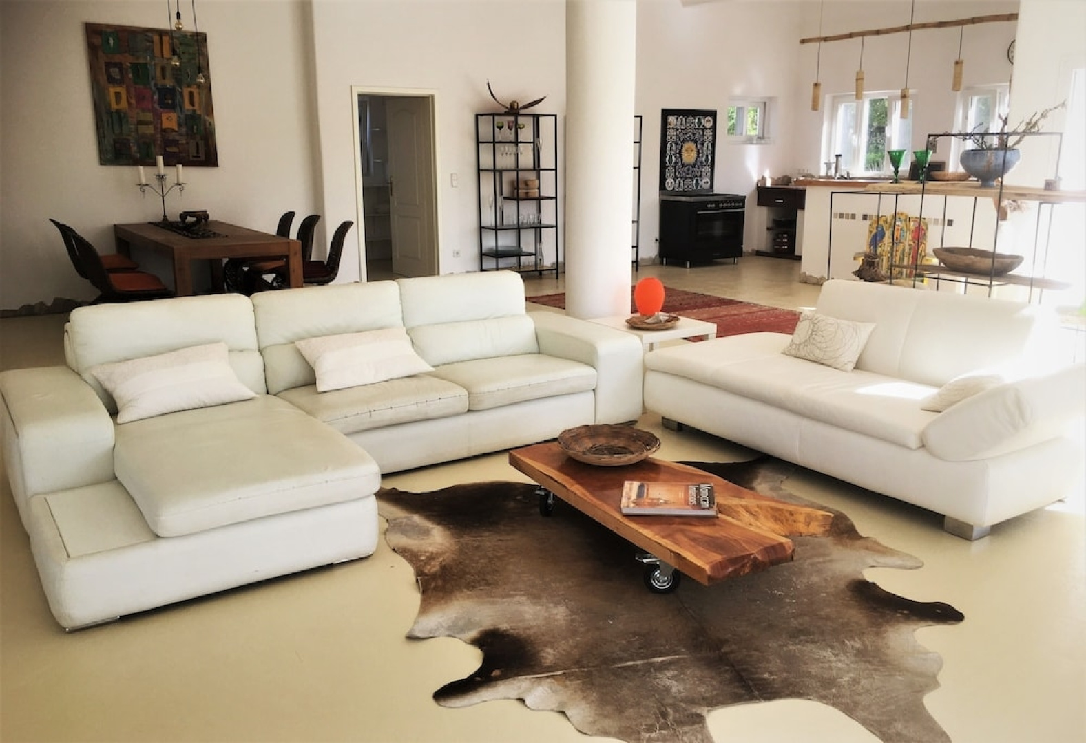 Artists House in Piribebuy