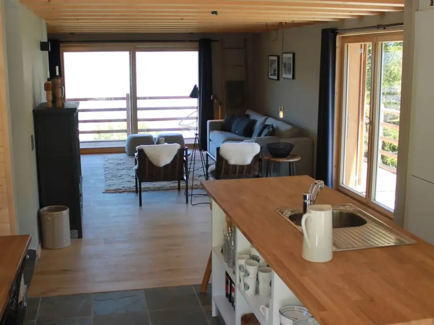 Chalet in La Tzoumaz Near Ski Lift