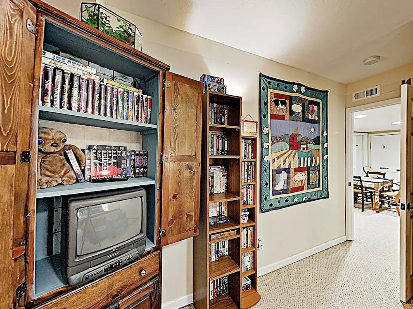 New Listing! Mountain Laurel Lodge W/ Hot Tub 5 Bedroom Home