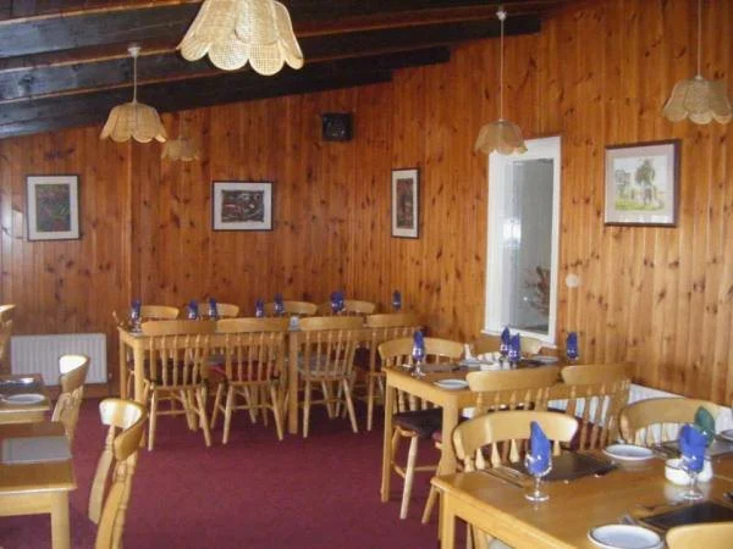 The Mountshannon Hotel