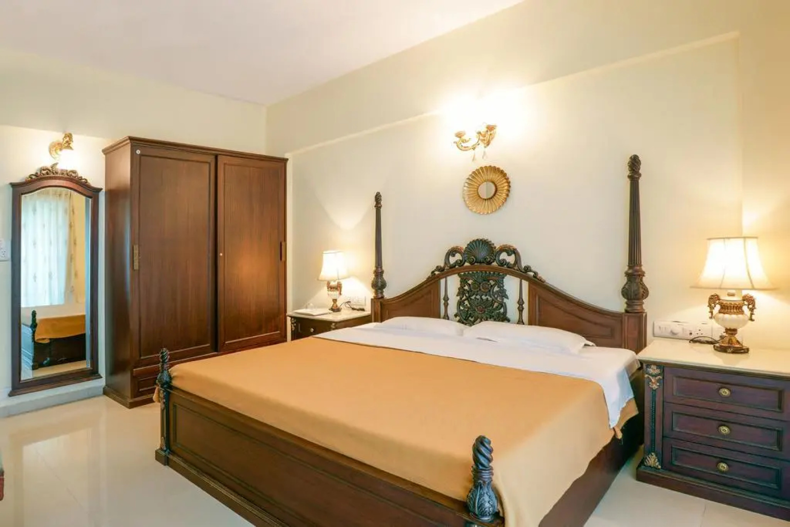 Lavasa Holiday Home (Lakeview)
