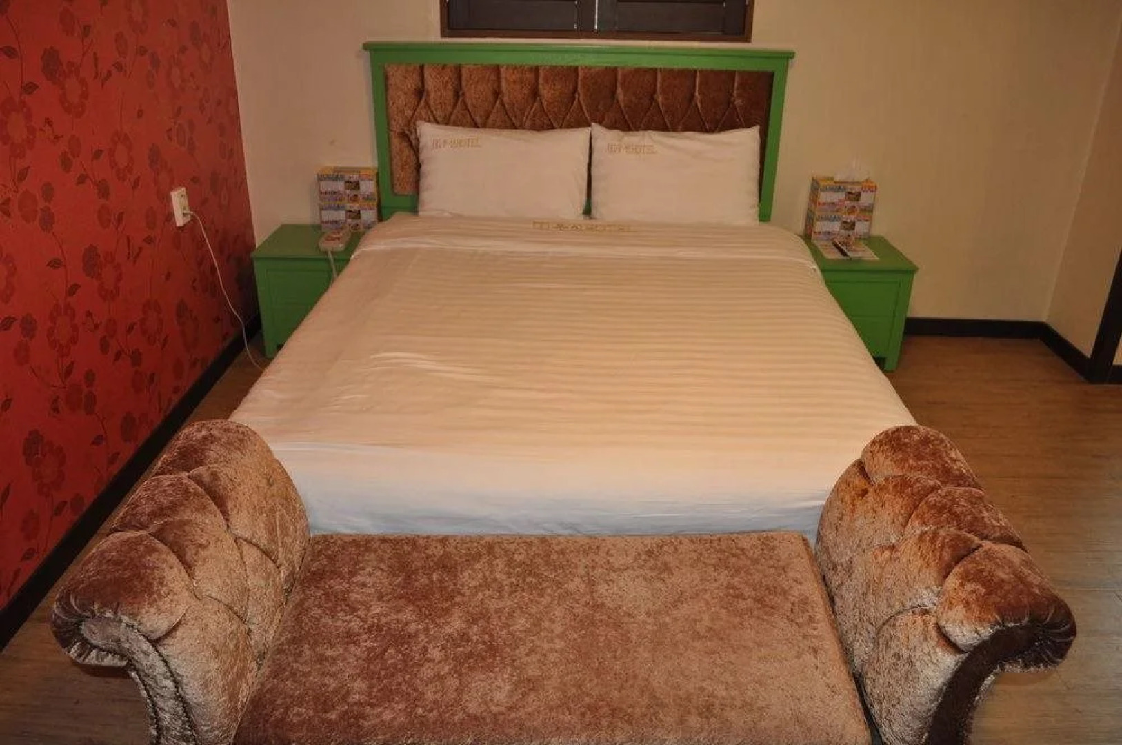 Goodstay Jeonju Wooshin Hotel