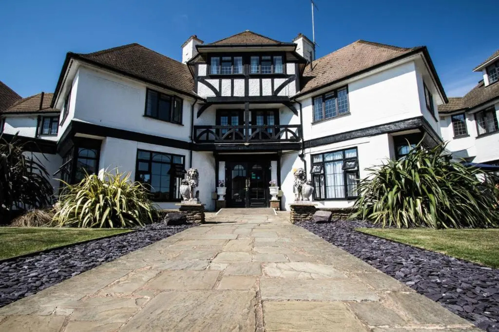 The Relais Cooden Beach