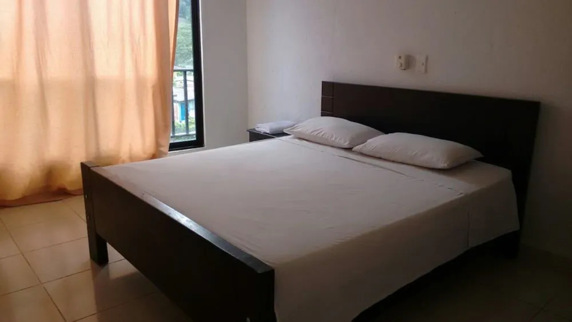 Hospedaje Aquel Almendro