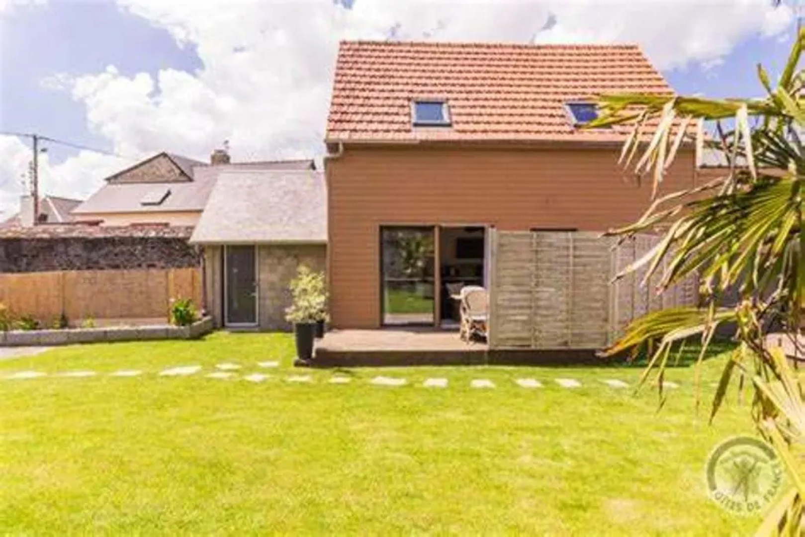 Maison de 2 chambres avec piscine partagee jardin clos et wifi a Pontorson