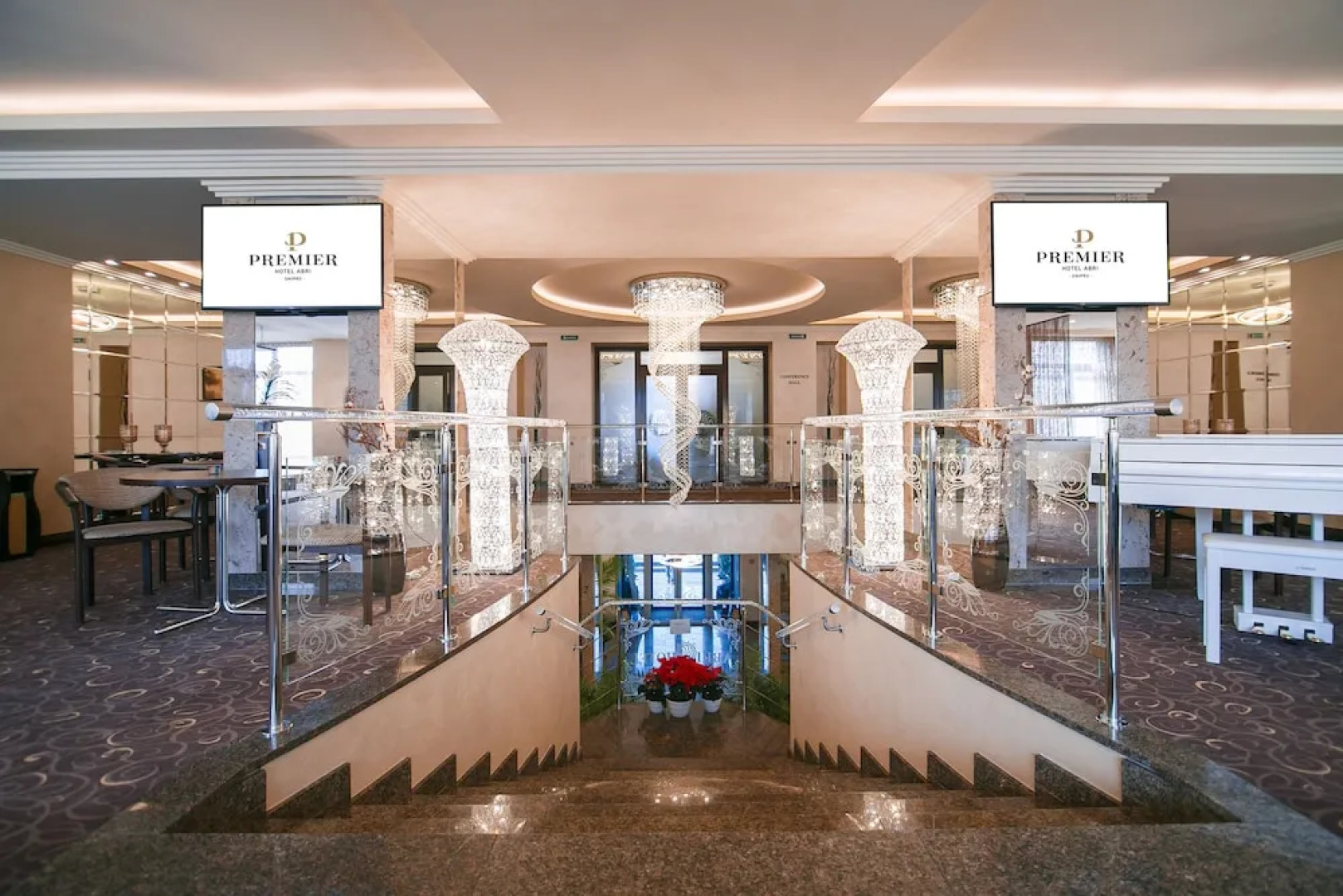 Отель Premier Abri