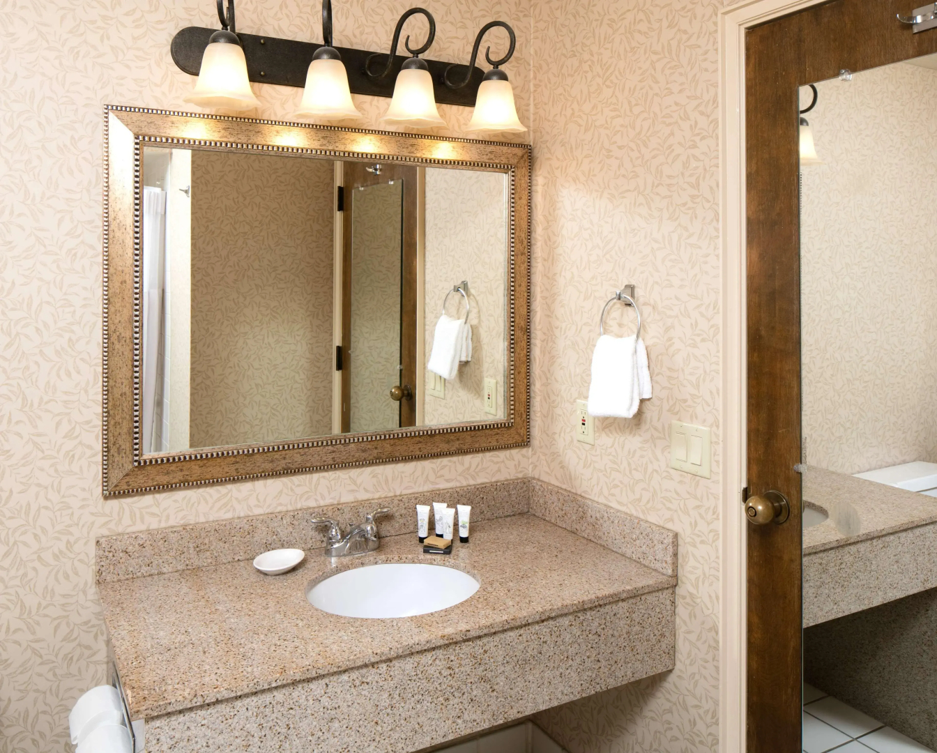 Red Lion Hotel Redding