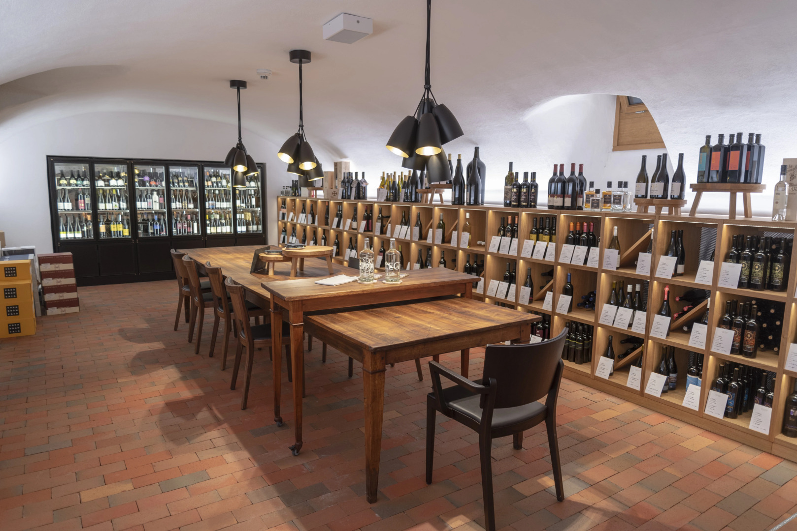 Отель Caspar Swiss Quality