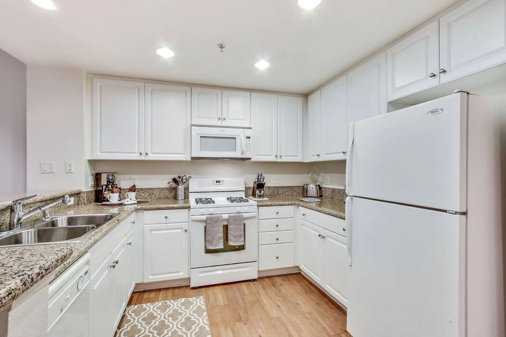 Global Luxury Suites at The Village