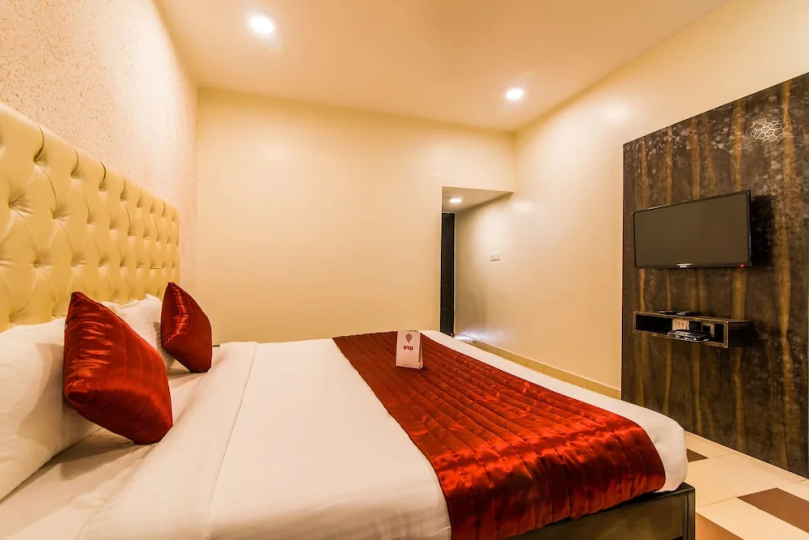 OYO 17167 Flagship Abalone Resort