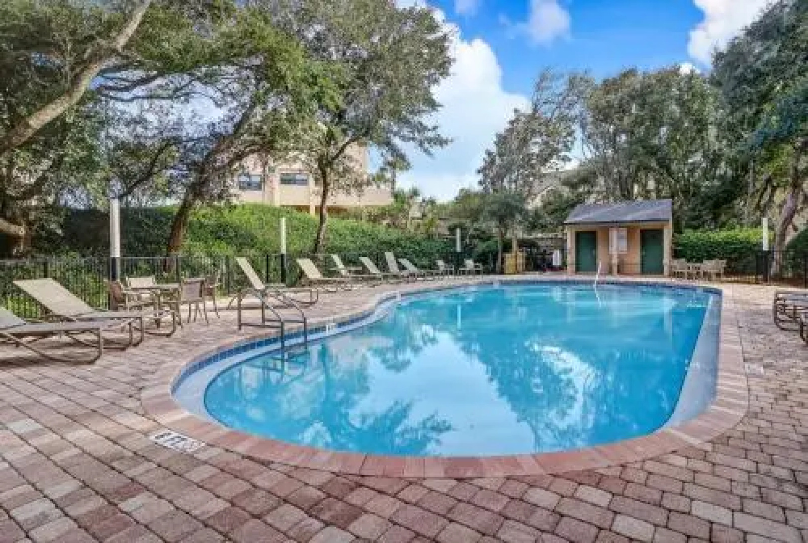 103 Sailmaker by RedAwning