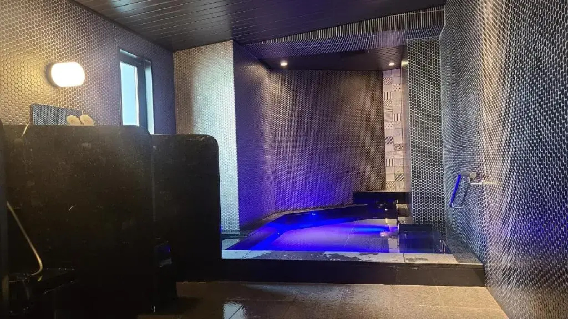 Imabari Station Hotel