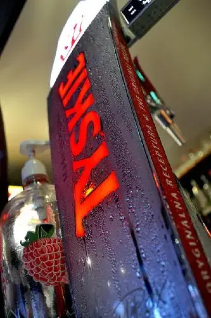 Tawerna "Cicha Przystań"