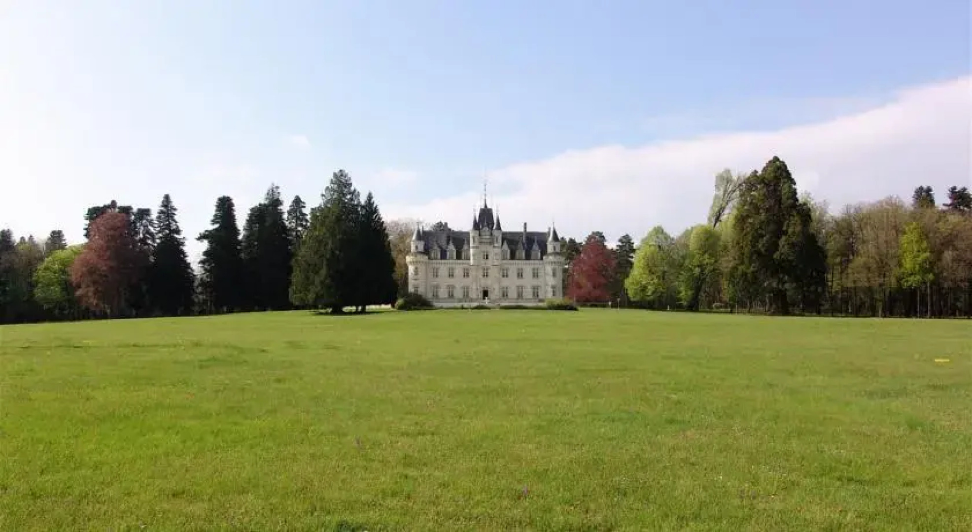 Château Hôtel Savigny
