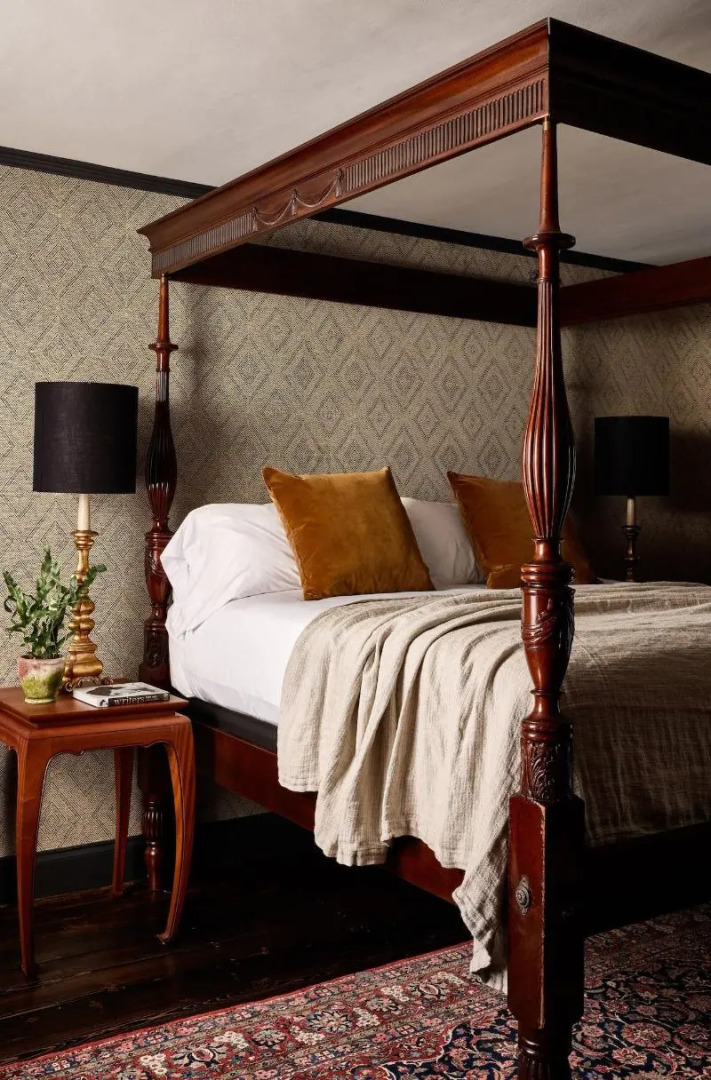 Kennebunkport Captains Collection