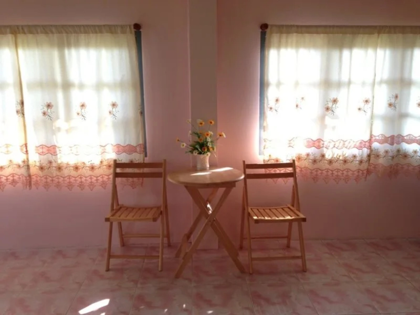 Baan Chomjan at Suanphung