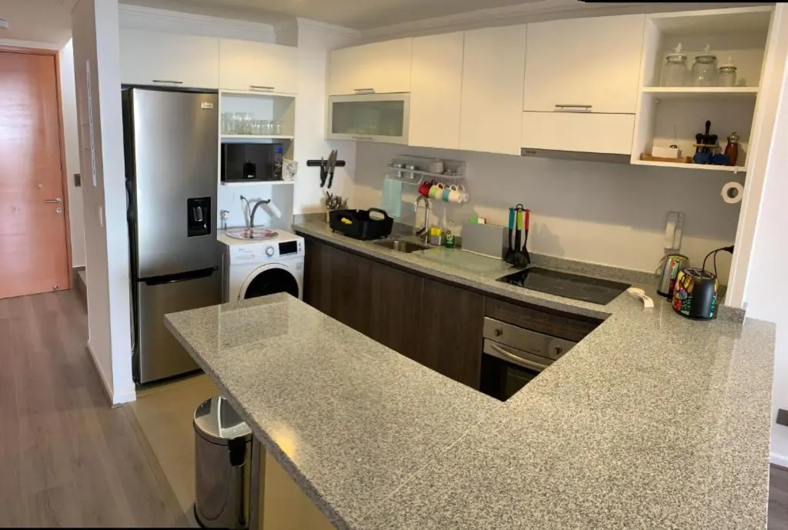 Departamento con terraza propia incluida en azotea en Punta Puyai