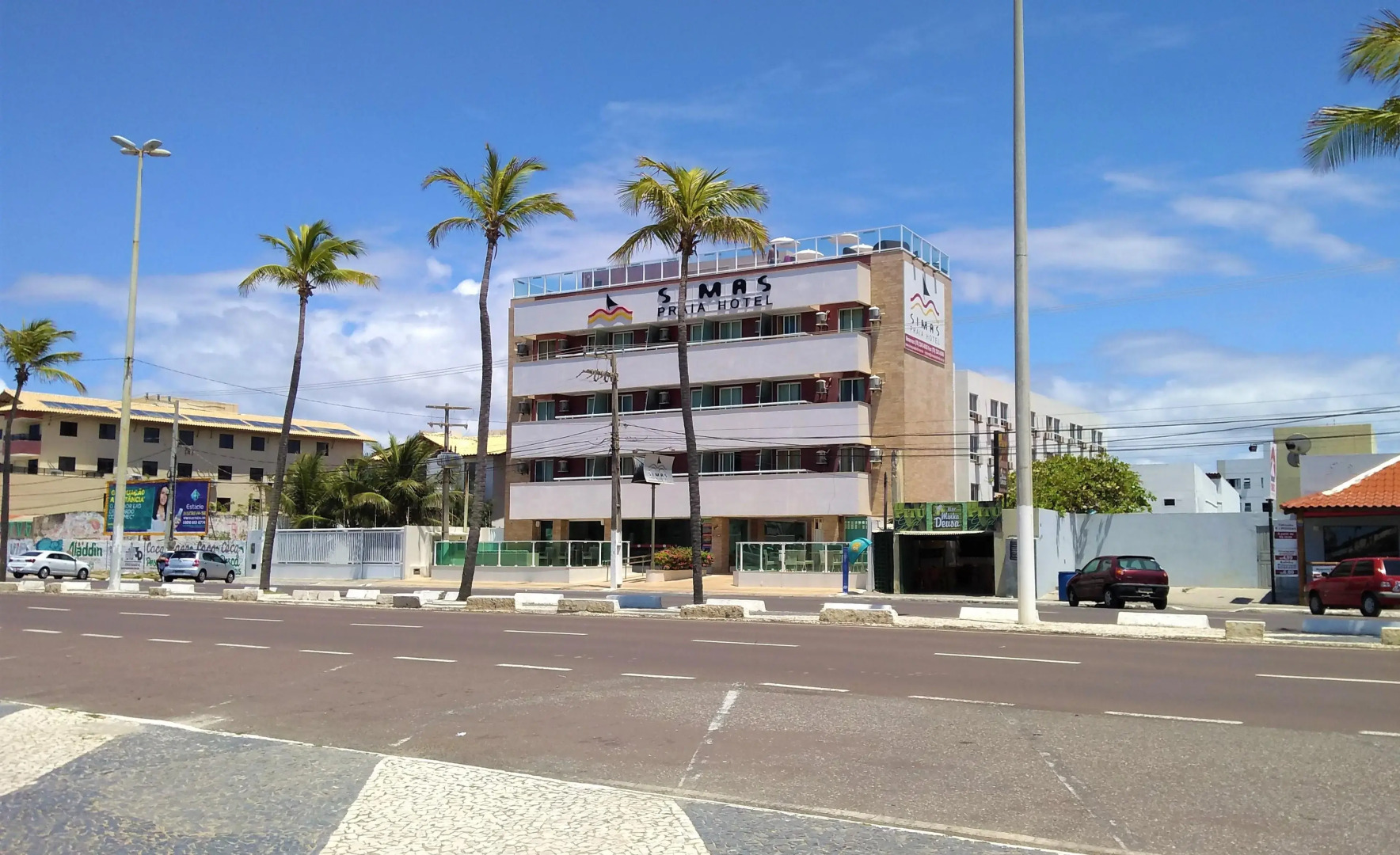 Simas Praia Hotel