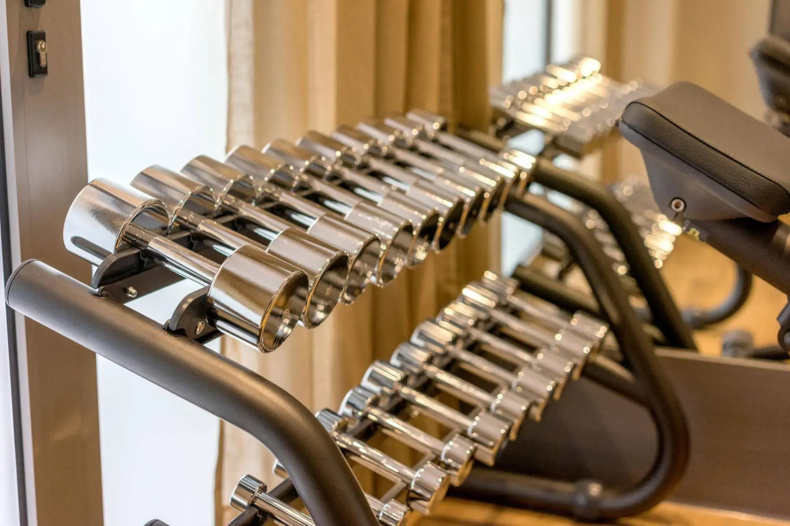 Kyma Suites Beach Hotel