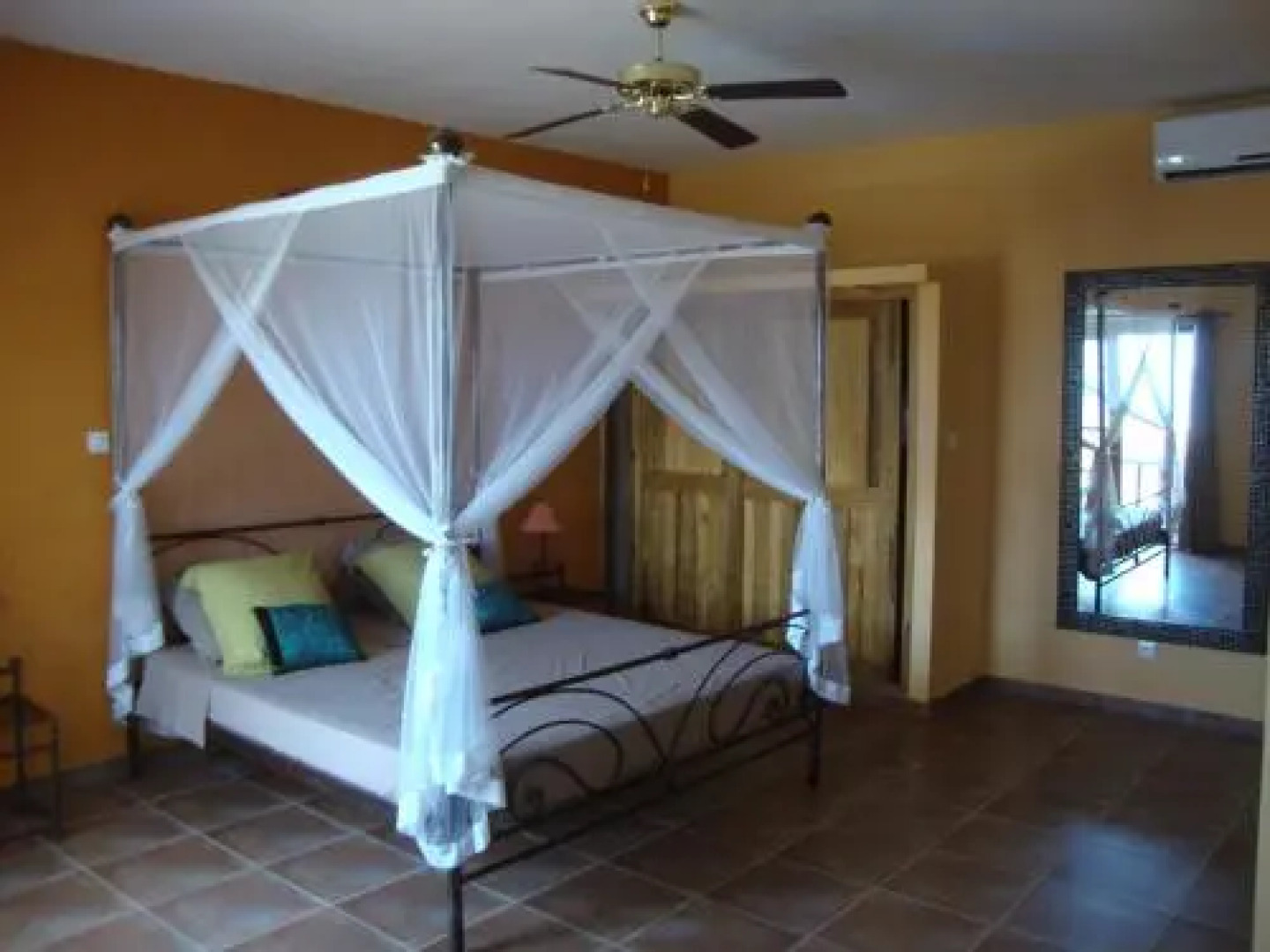 Le Clos Des Oliviers