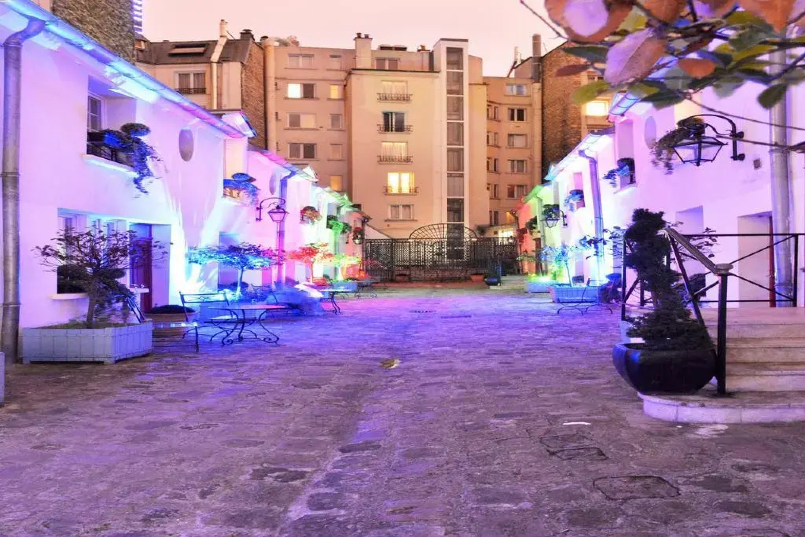 Hôtel Suites Unic Renoir Saint Germain