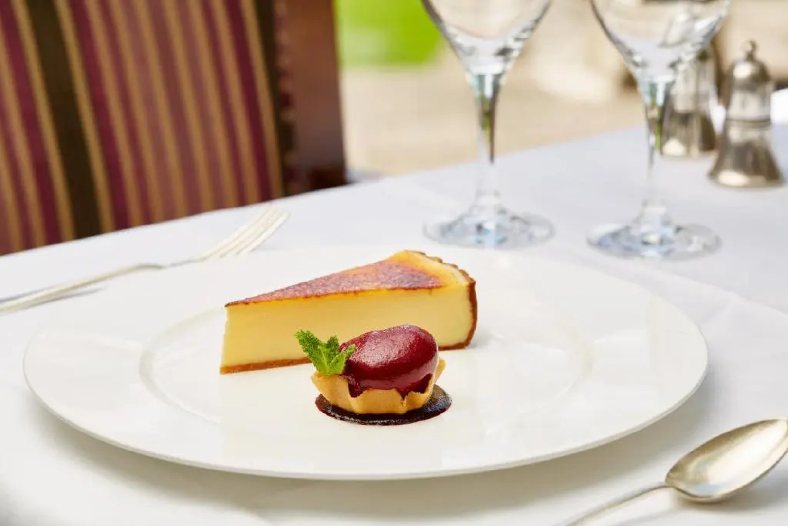 Ockenden Manor Hotel & Spa