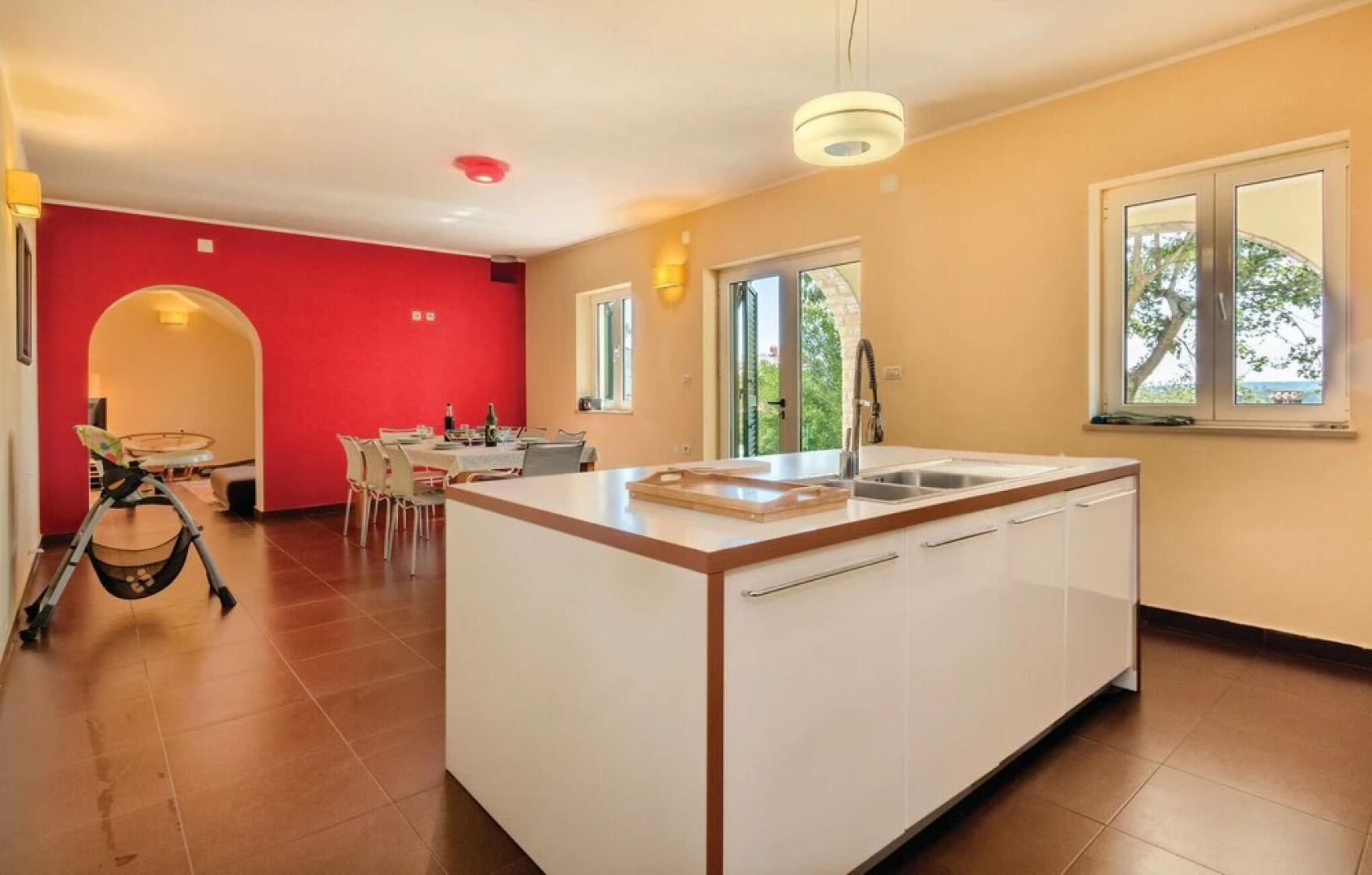 Nice Home in Liznjan with Outdoor Swimming Pool, Hot Tub & Sauna