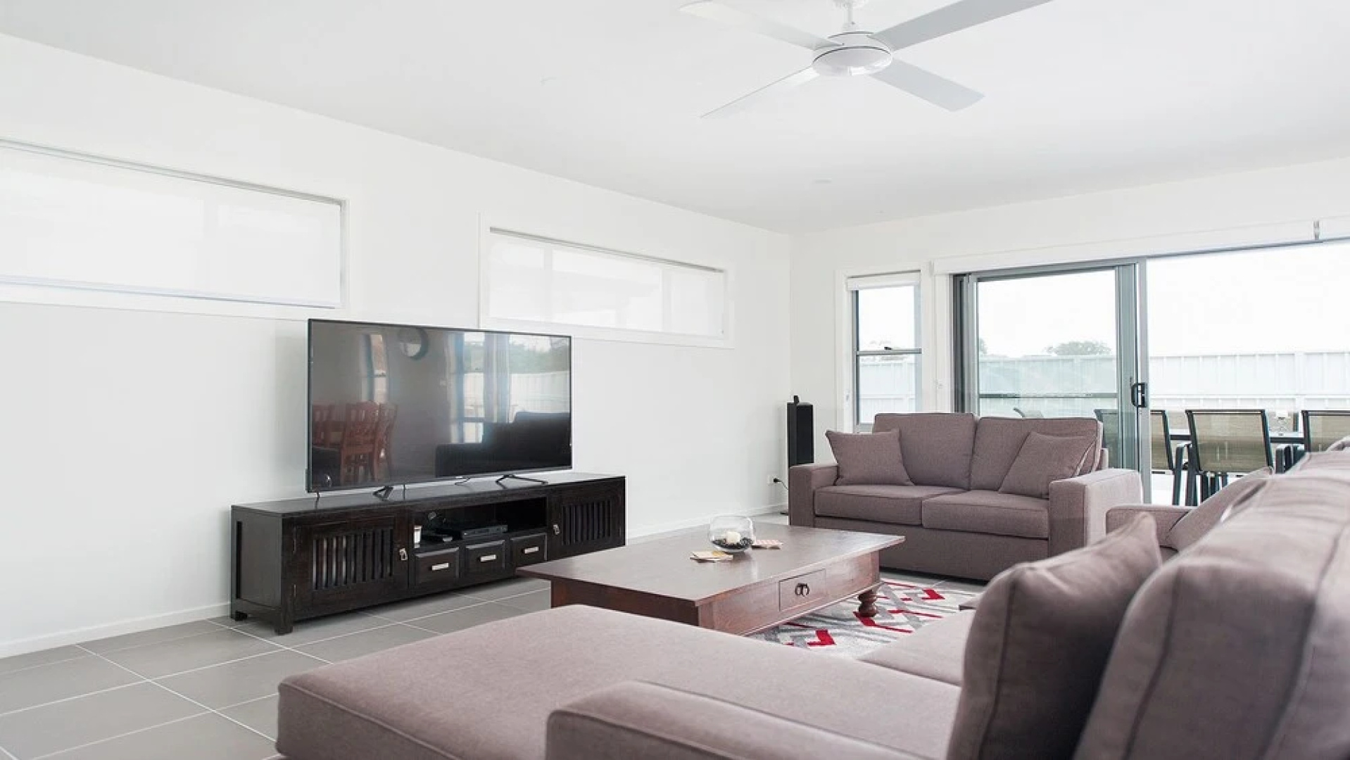 6 Bagnall Avenue