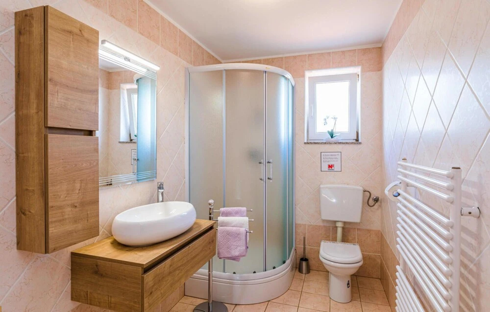 Nice Home in Novi Vinodolski With Wifi and 5 Bedrooms